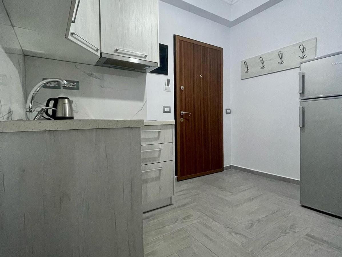 Nando'S Apartment 3 Durrës Buitenkant foto